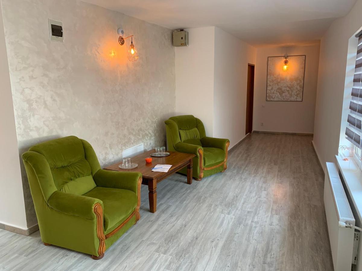 Casa Ryana Self Check-In Motel Gilau Exterior photo