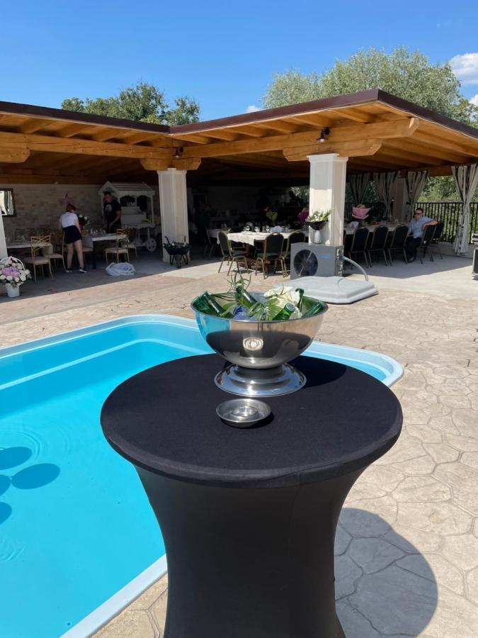 Casa Ryana Self Check-In Motel Gilau Exterior photo